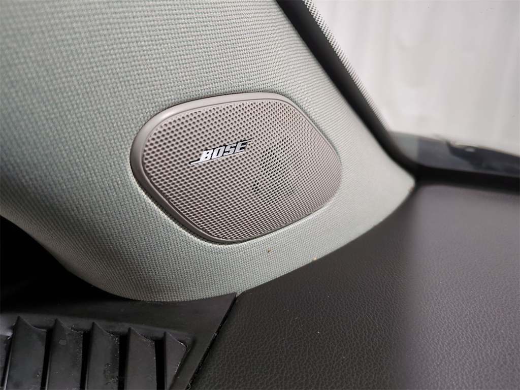 Thumbnail: 2016 Cadillac SRX - 33
