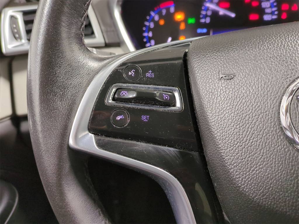 Thumbnail: 2016 Cadillac SRX - 30