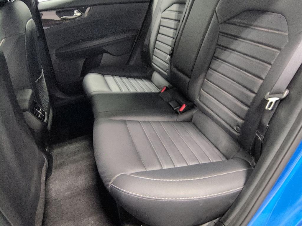 Thumbnail: 2023 Kia Forte - 30