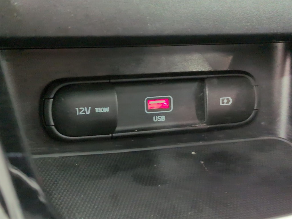 Thumbnail: 2023 Kia Forte - 38