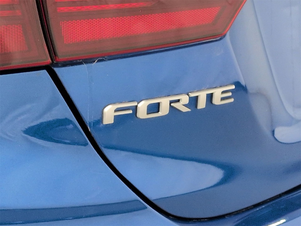 Thumbnail: 2023 Kia Forte - 27