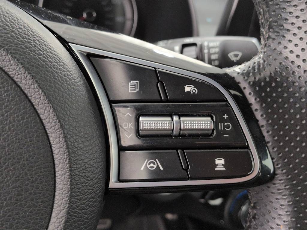 Thumbnail: 2023 Kia Forte - 34