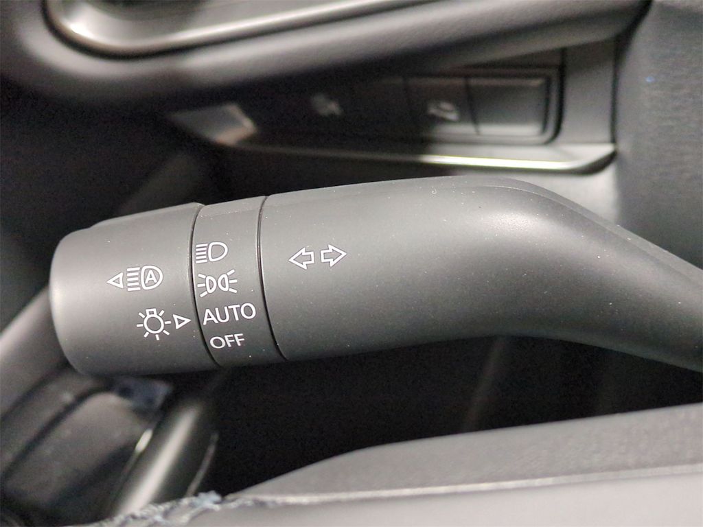 Thumbnail: 2025 Mazda CX-30 - 32