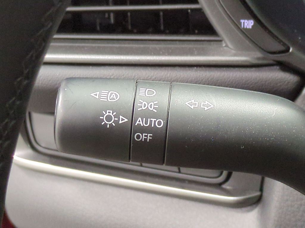 Thumbnail: 2025 Mazda CX-30 - 33