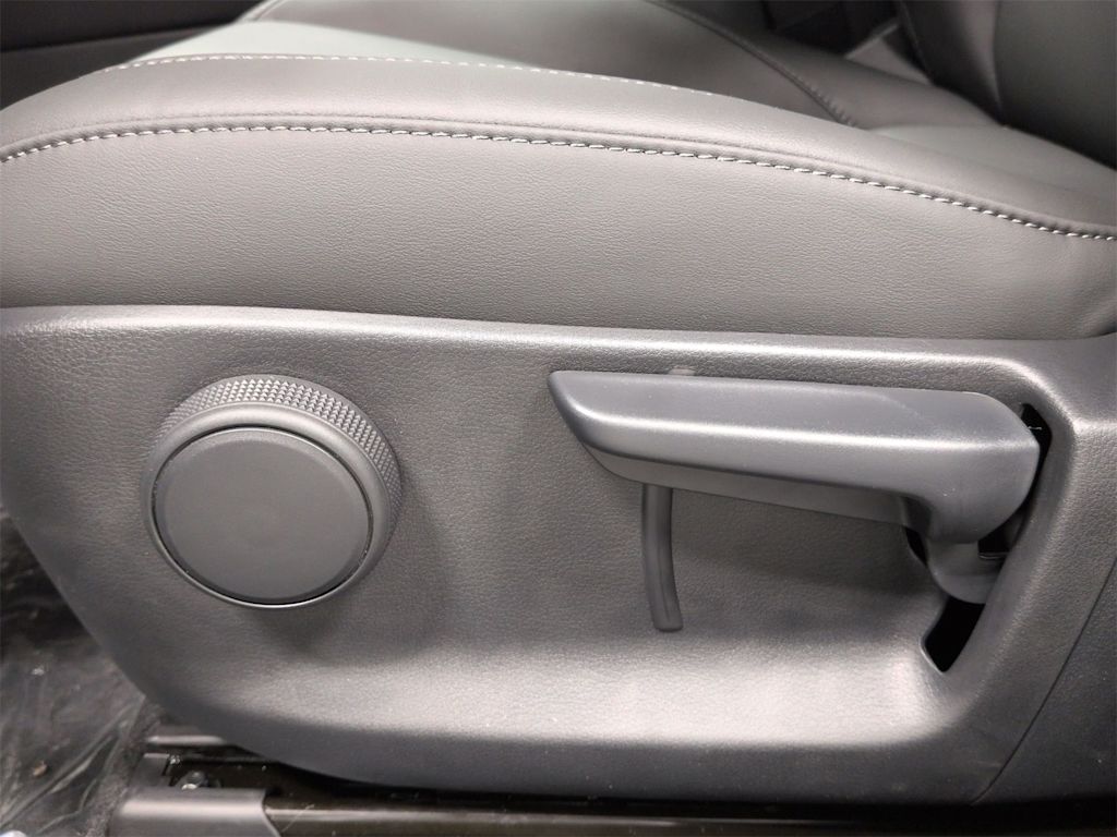 Thumbnail: 2025 Mazda CX-30 - 27