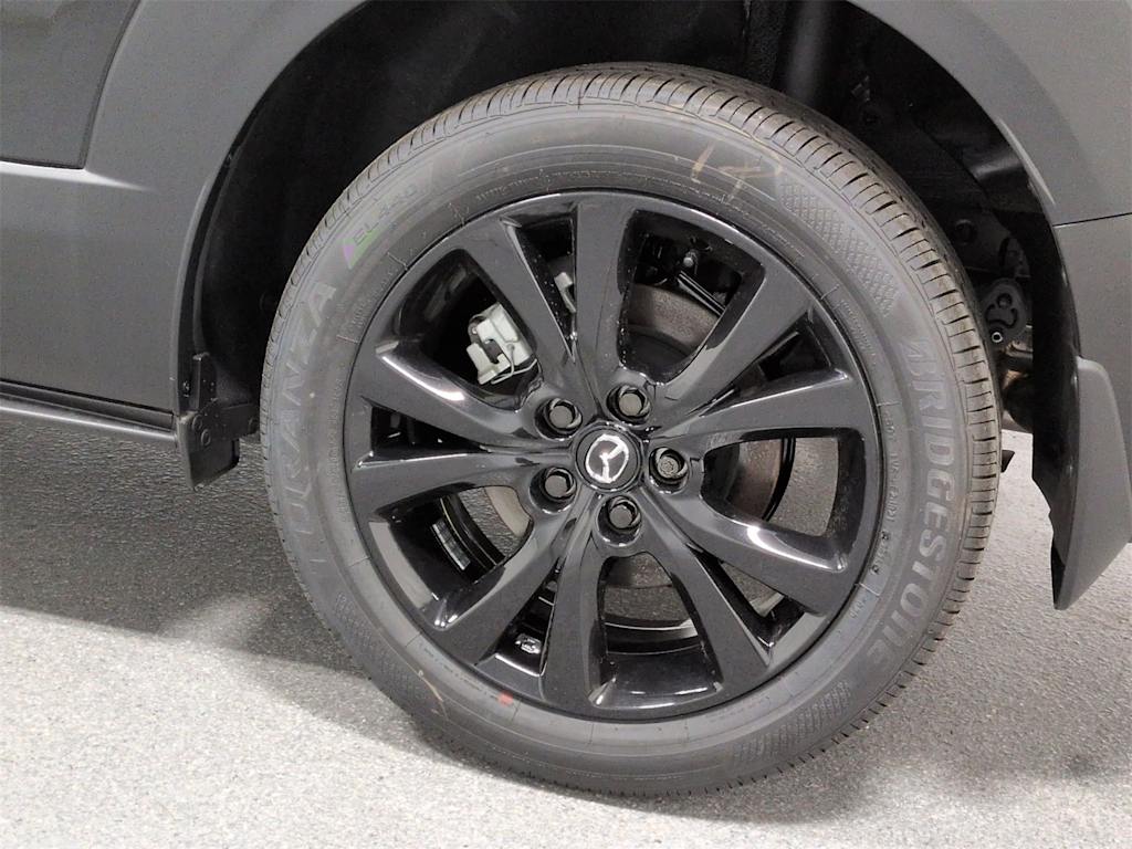 Thumbnail: 2025 Mazda CX-30 - 8