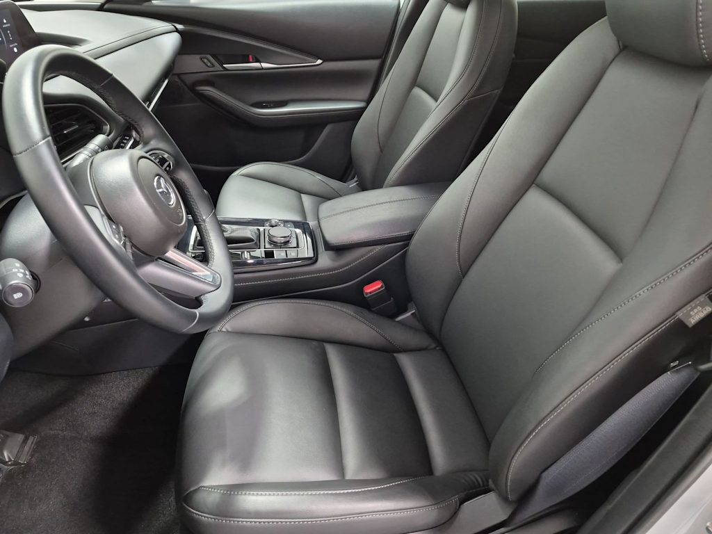 Thumbnail: 2025 Mazda CX-30 - 10