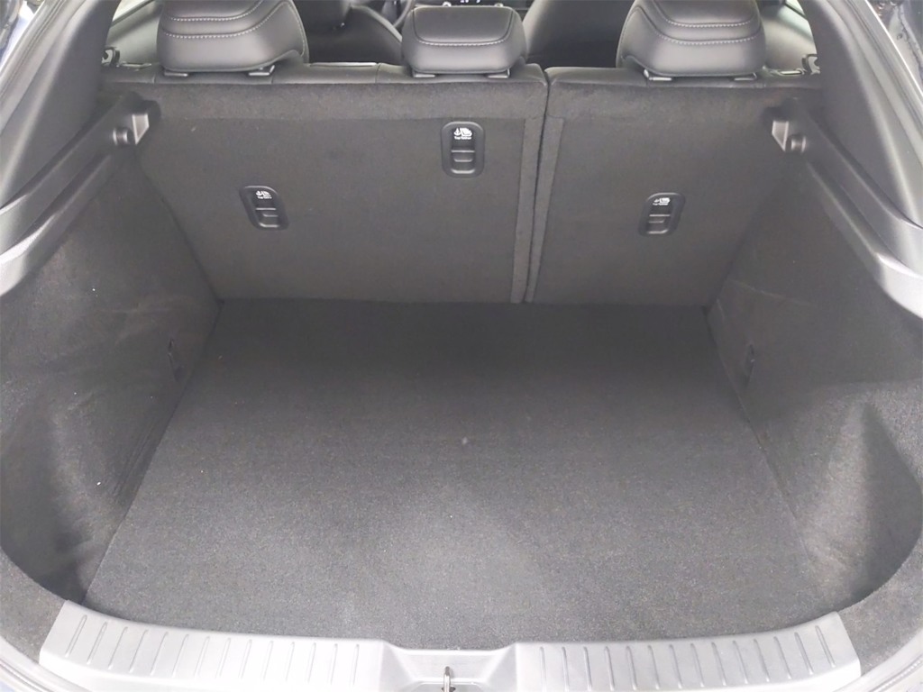 Thumbnail: 2025 Mazda CX-30 - 18