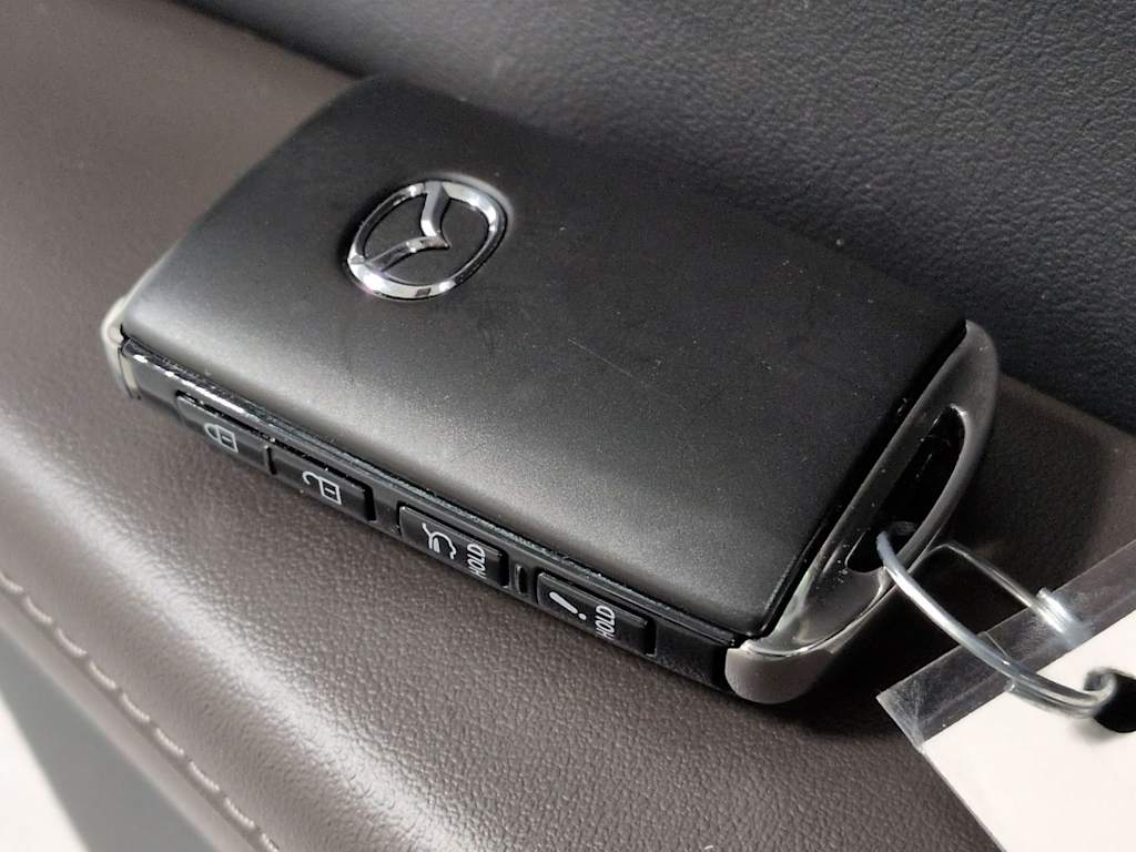 Thumbnail: 2025 Mazda CX-30 - 36
