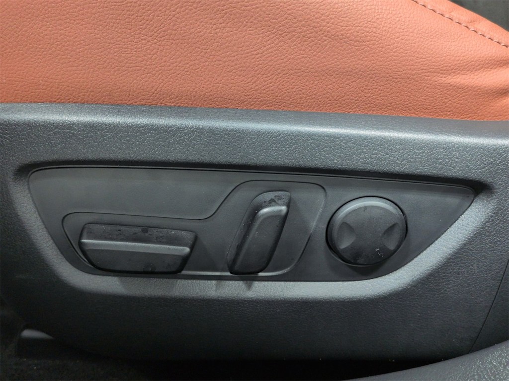 Thumbnail: 2025 Mazda CX-30 - 28