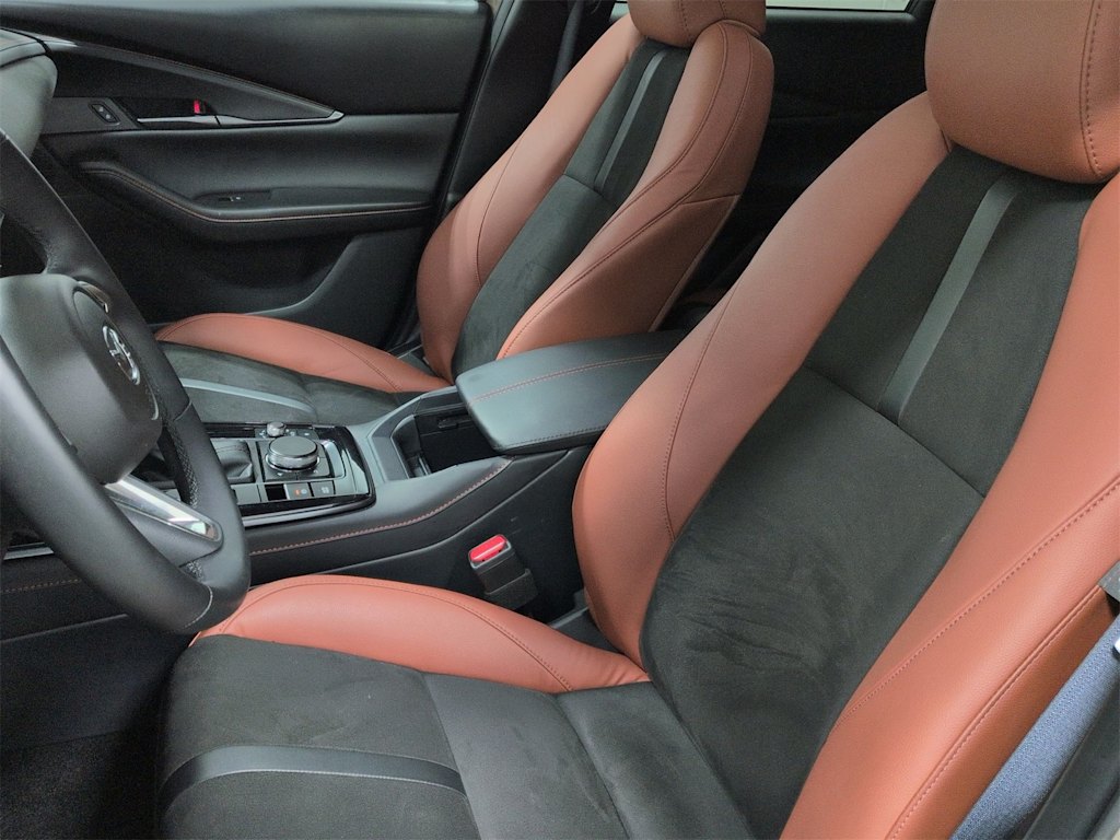 Thumbnail: 2025 Mazda CX-30 - 11