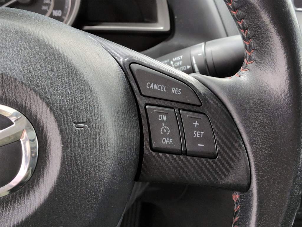 Thumbnail: 2016 Mazda Mazda3 - 33