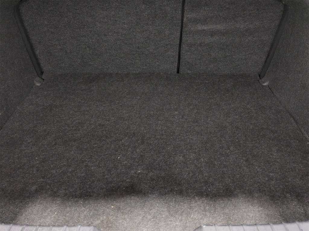 Thumbnail: 2016 Mazda Mazda3 - 17