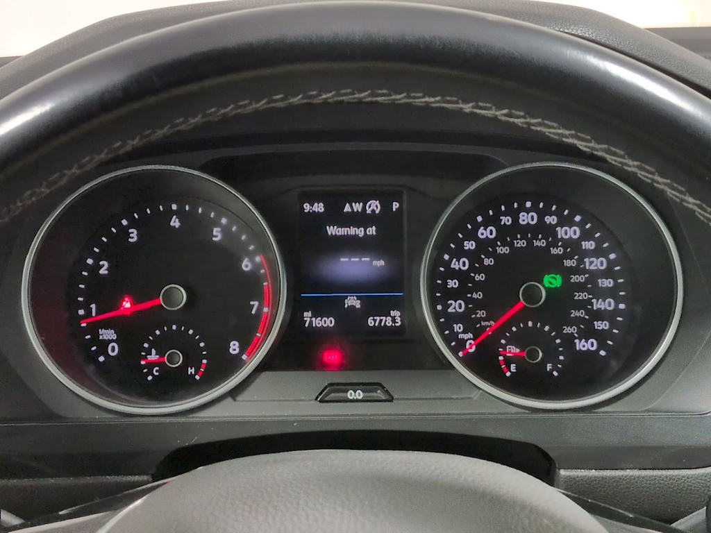 Thumbnail: 2021 Volkswagen Tiguan - 17