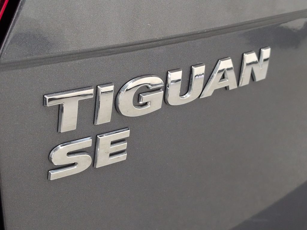 Thumbnail: 2021 Volkswagen Tiguan - 26