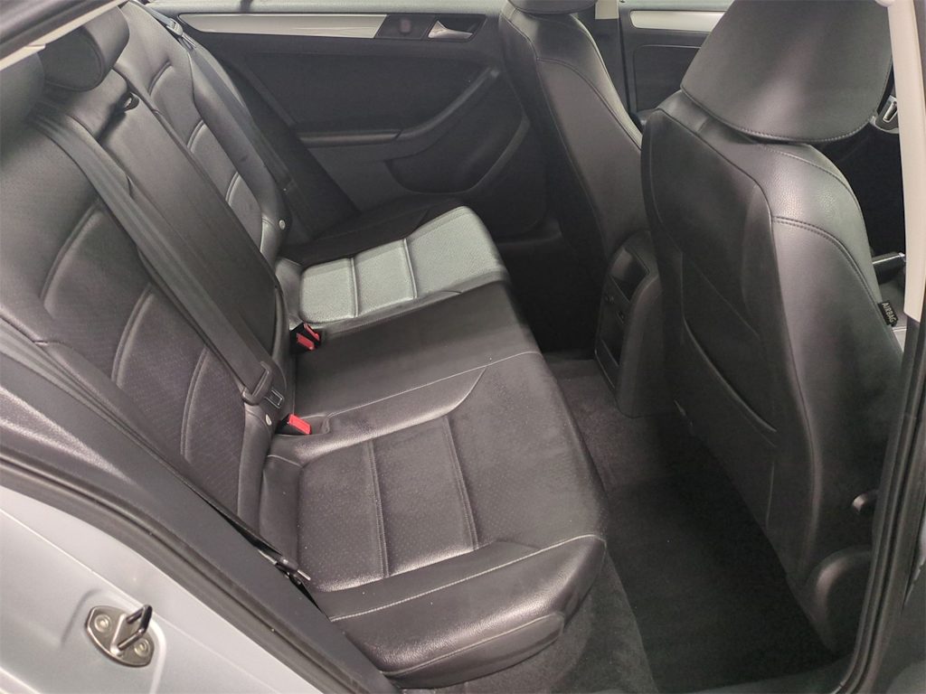 Thumbnail: 2014 Volkswagen Jetta - 27