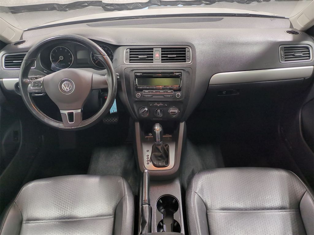 Thumbnail: 2014 Volkswagen Jetta - 9