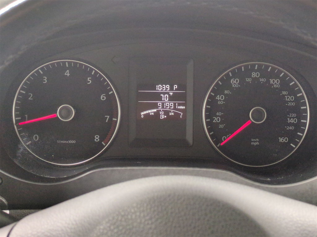 Thumbnail: 2014 Volkswagen Jetta - 16