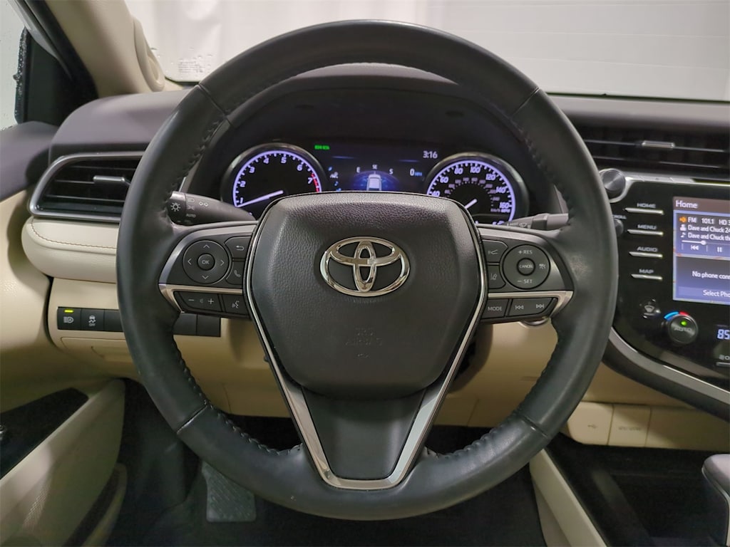 2020 Toyota Camry XLE 13