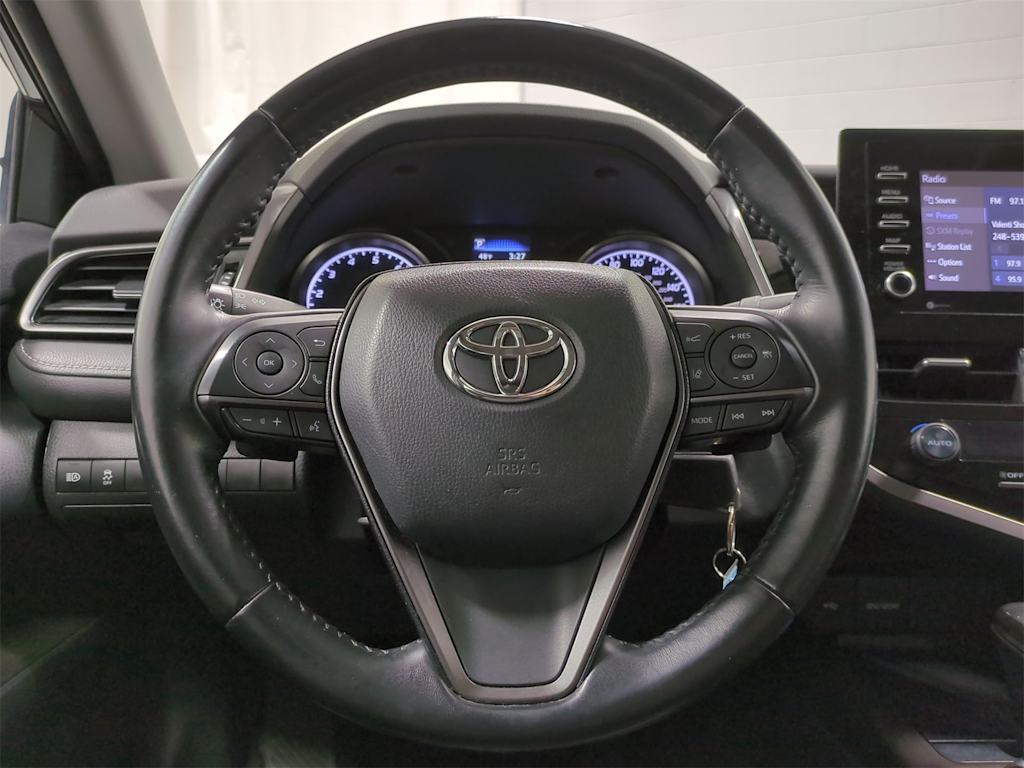 2021 Toyota Camry SE 12