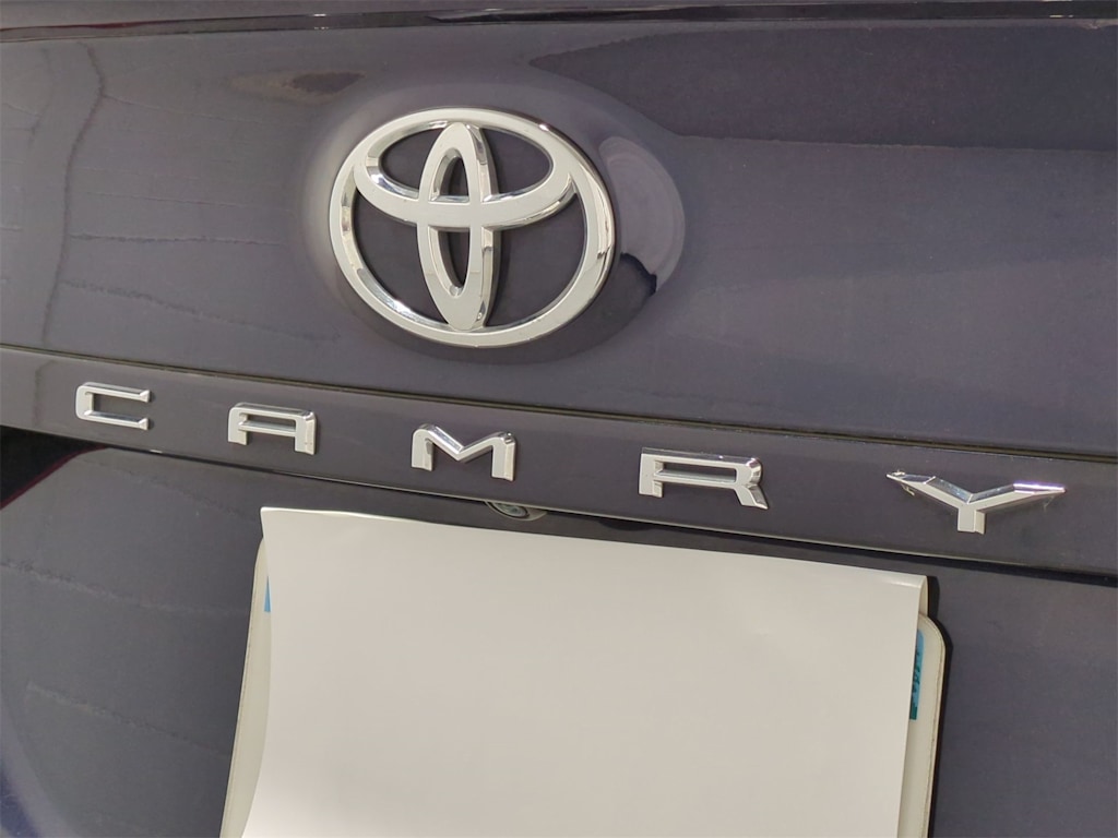 2021 Toyota Camry SE 25