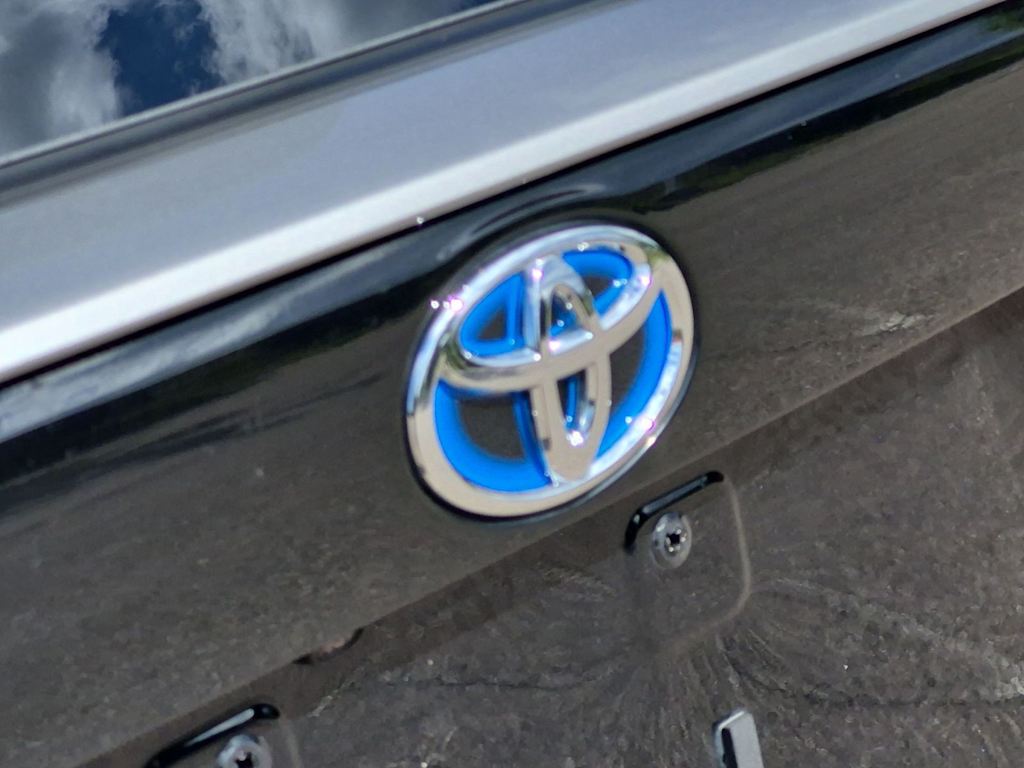 Thumbnail: 2023 Toyota RAV4 - 7