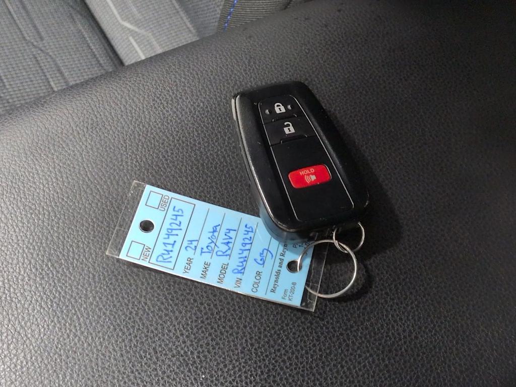 Thumbnail: 2024 Toyota RAV4 - 18