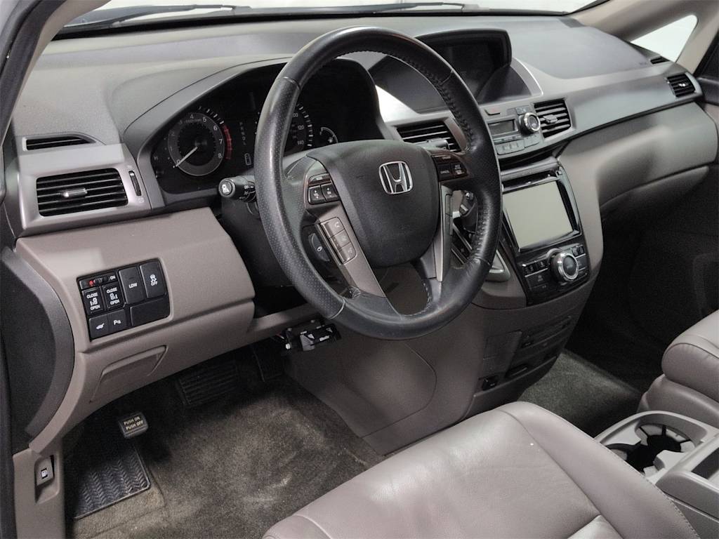 Thumbnail: 2014 Honda Odyssey - 2