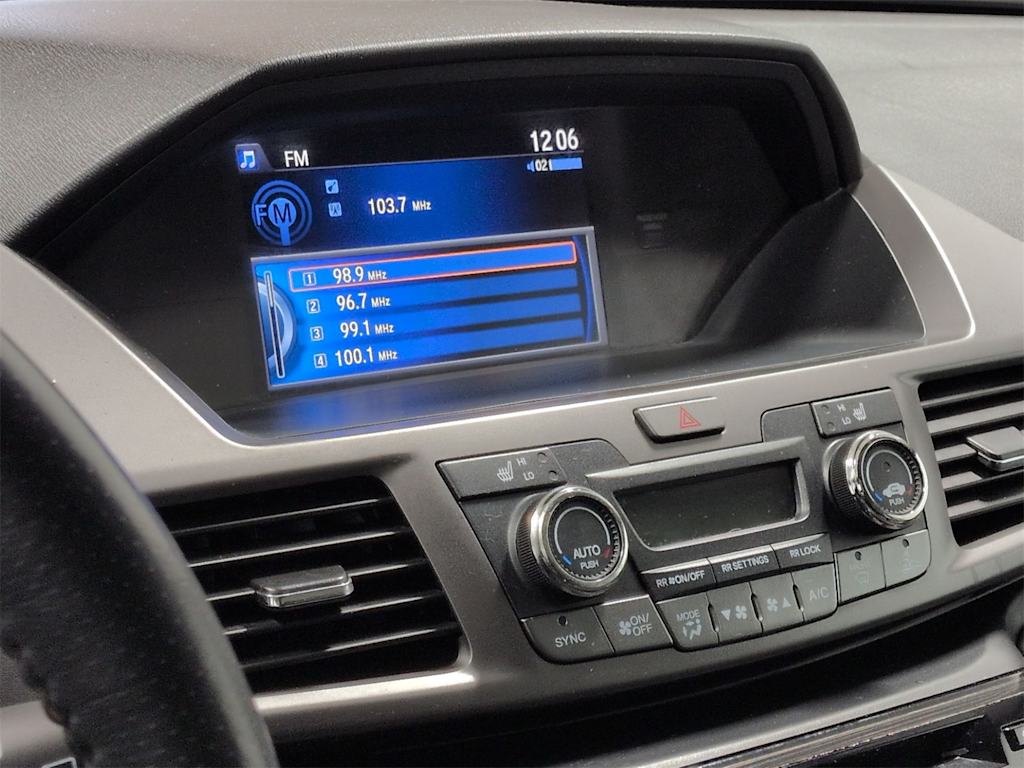 Thumbnail: 2014 Honda Odyssey - 15