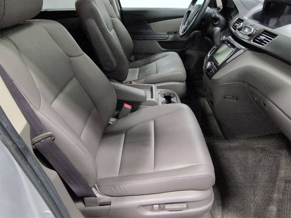 Thumbnail: 2014 Honda Odyssey - 11