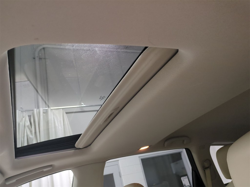Thumbnail: 2015 INFINITI QX60 - 29