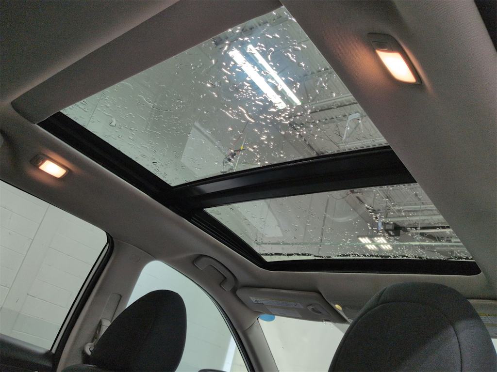 Thumbnail: 2017 Nissan Rogue - 30