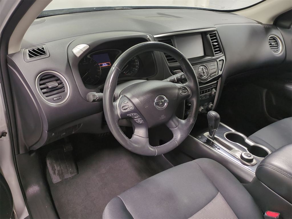 Thumbnail: 2018 Nissan Pathfinder - 2