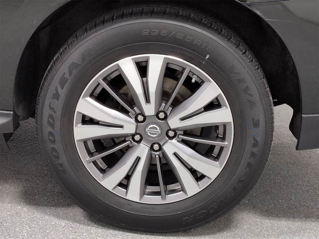 Thumbnail: 2019 Nissan Pathfinder - 8