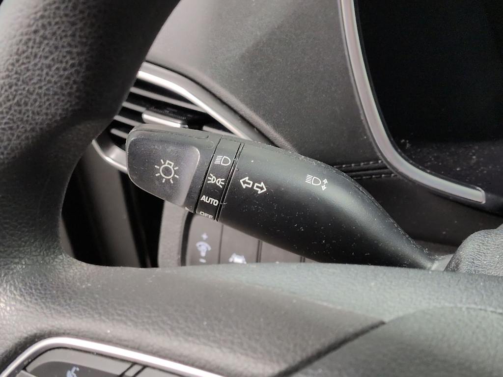 Thumbnail: 2020 Hyundai Santa Fe - 16