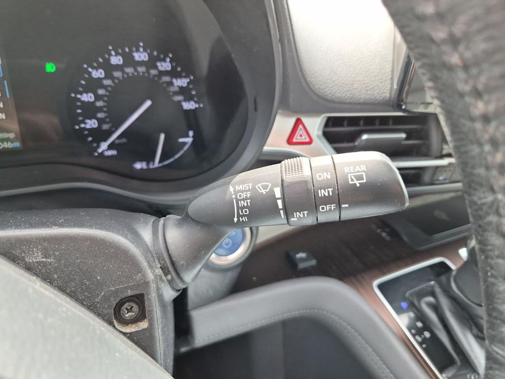 Thumbnail: 2021 Toyota Sienna - 15