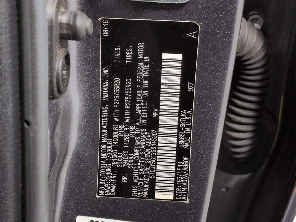 Thumbnail: 2016 Toyota Sequoia - 19