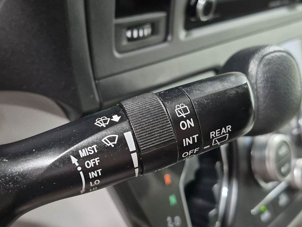 Thumbnail: 2018 Toyota Sienna - 14