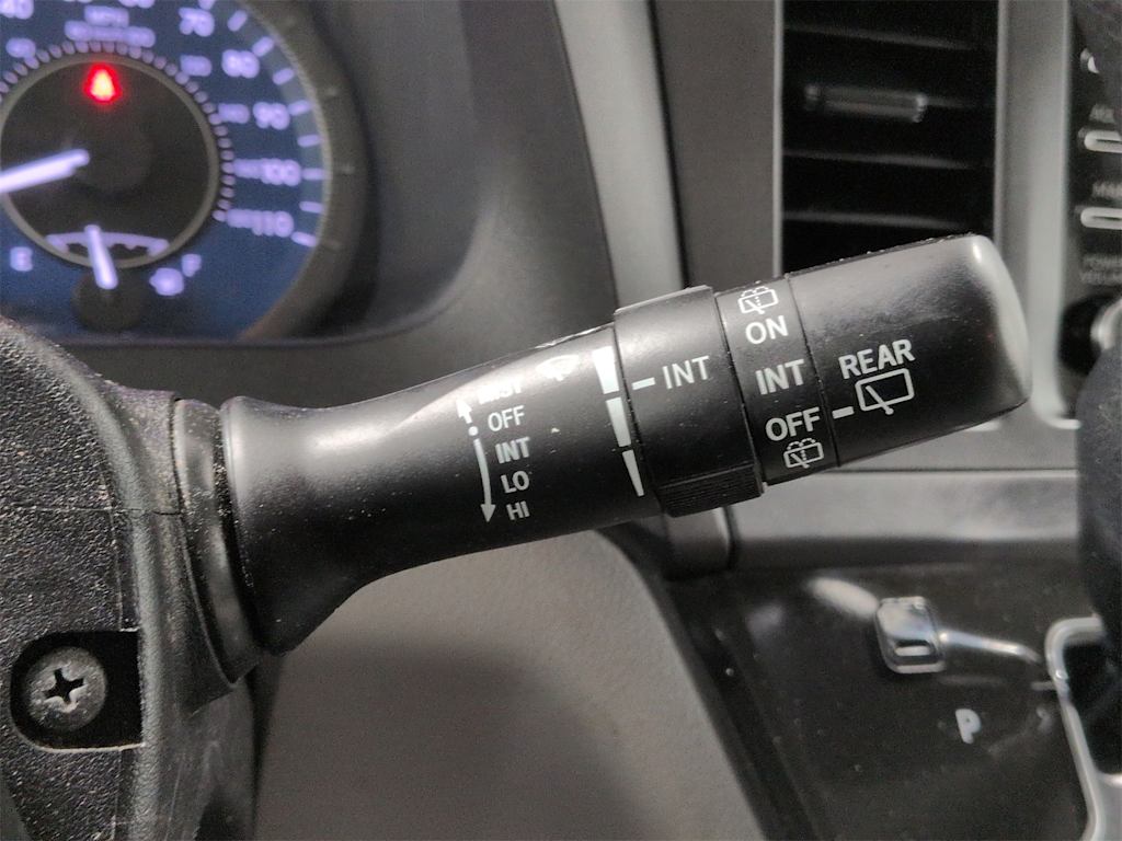 Thumbnail: 2019 Toyota Sienna - 17