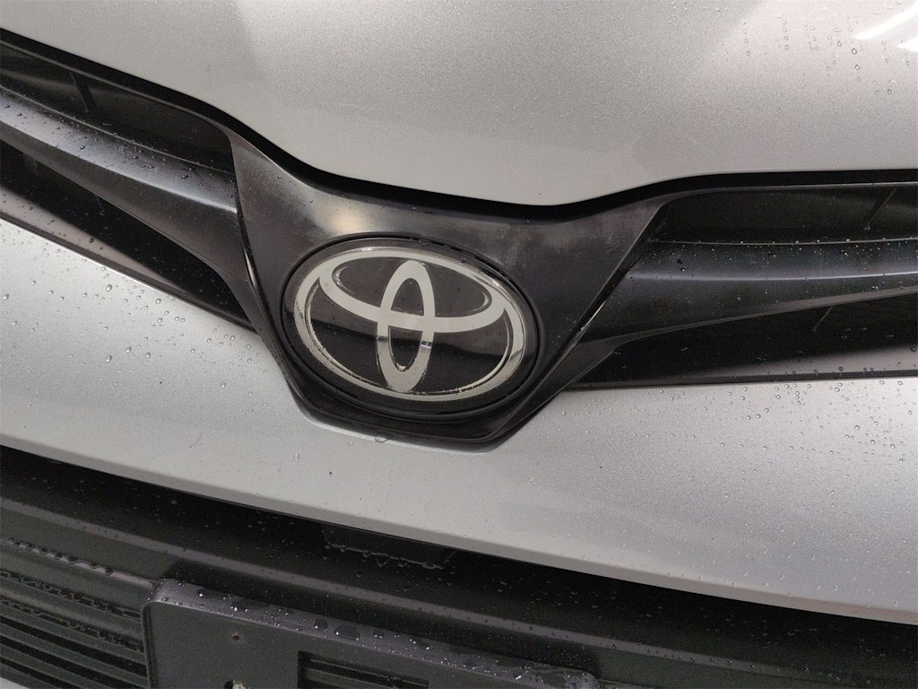 Thumbnail: 2019 Toyota Sienna - 7
