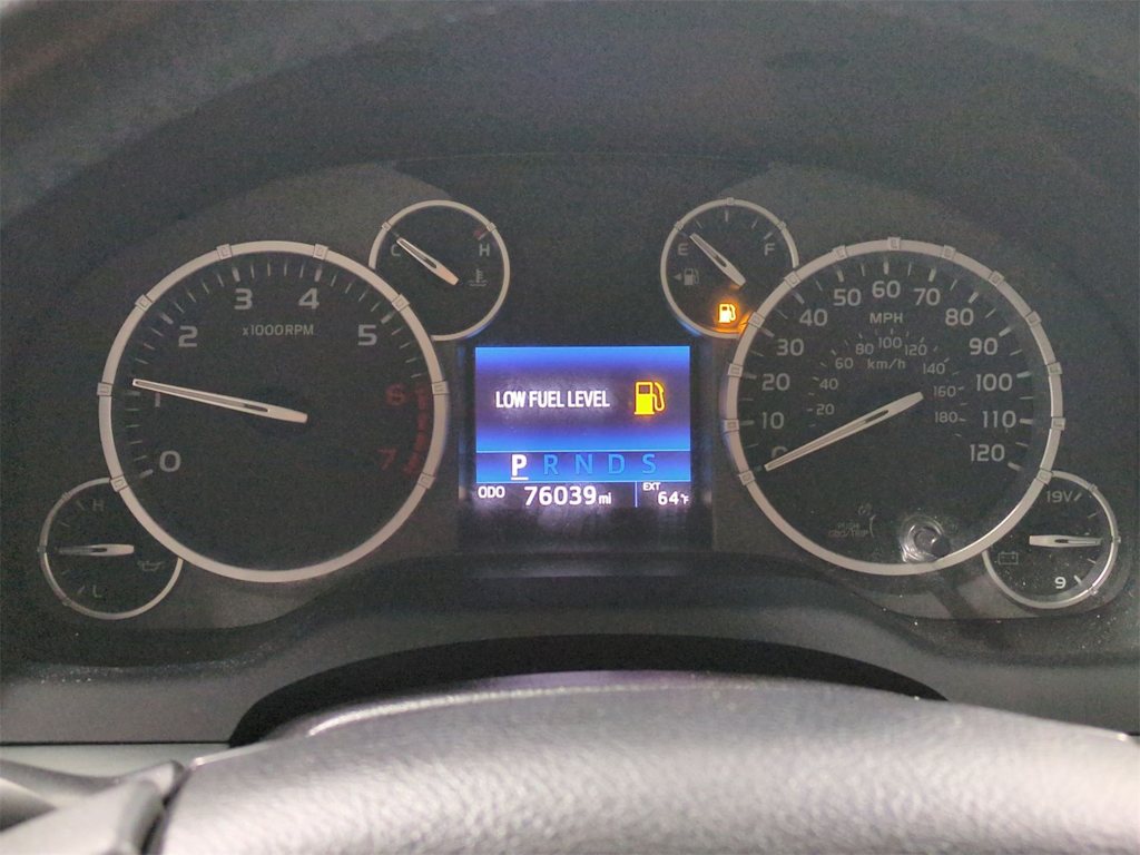 Thumbnail: 2015 Toyota Tundra - 16