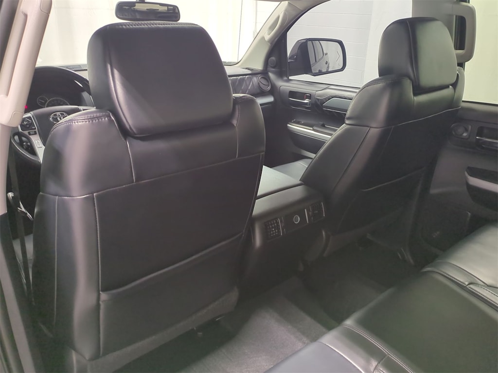 Thumbnail: 2015 Toyota Tundra - 12