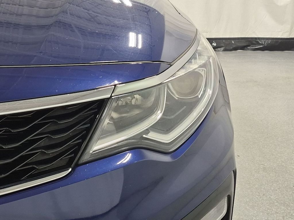 Thumbnail: 2019 Kia Optima - 23
