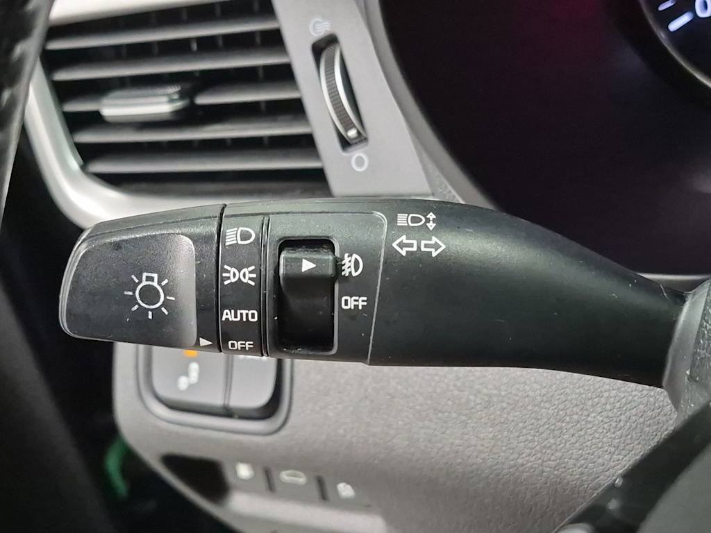 Thumbnail: 2019 Kia Optima - 15
