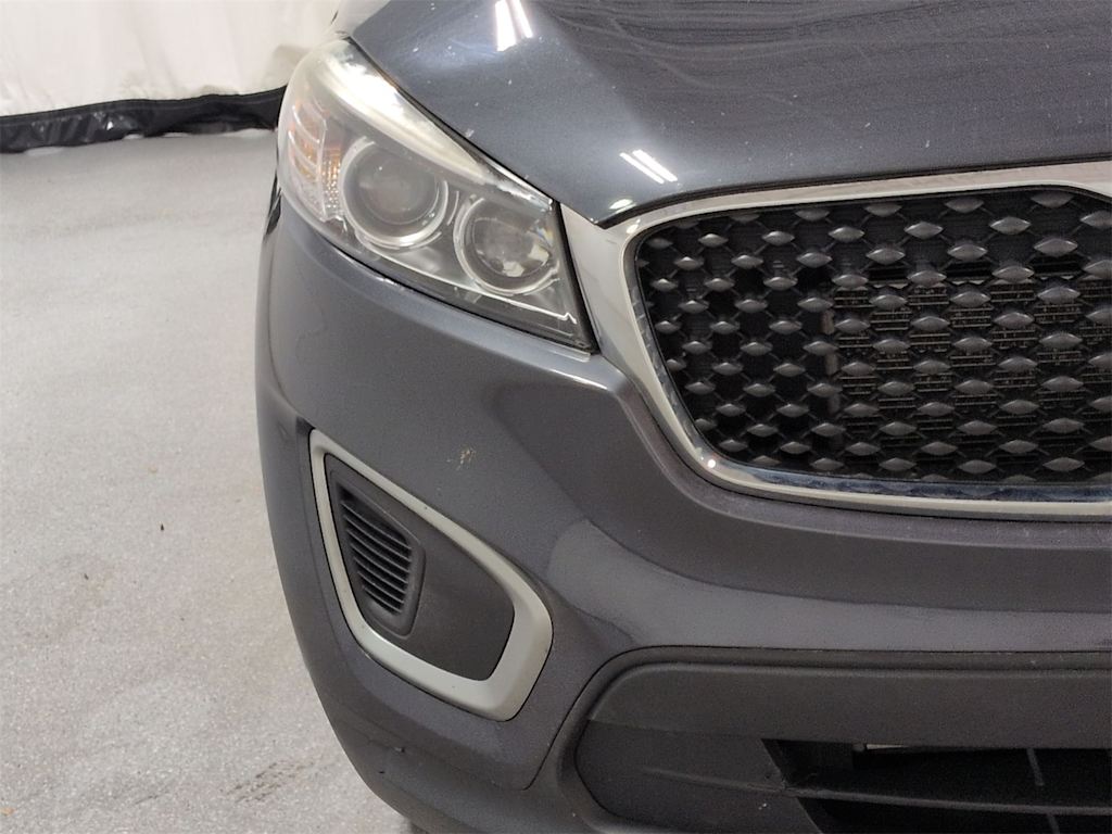 Thumbnail: 2016 Kia Sorento - 7