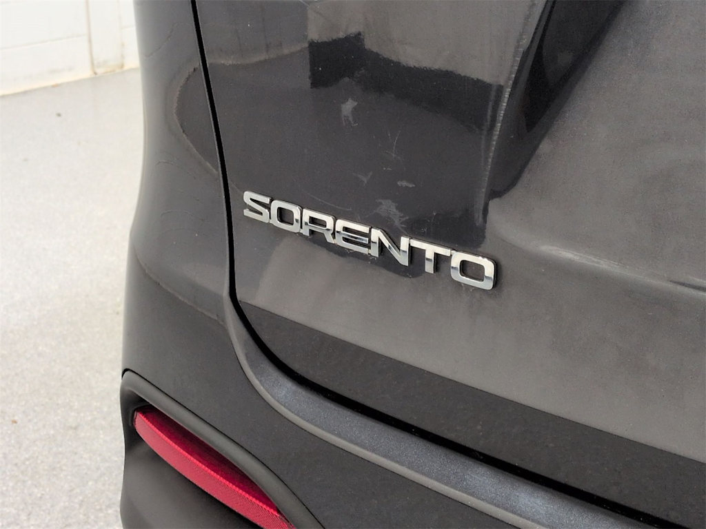 Thumbnail: 2016 Kia Sorento - 25