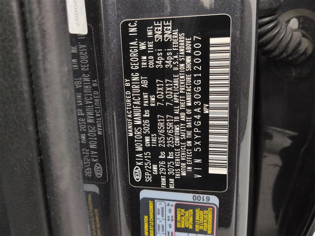 Thumbnail: 2016 Kia Sorento - 20