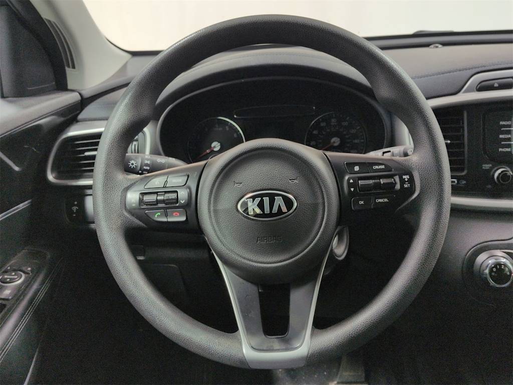 Thumbnail: 2016 Kia Sorento - 14