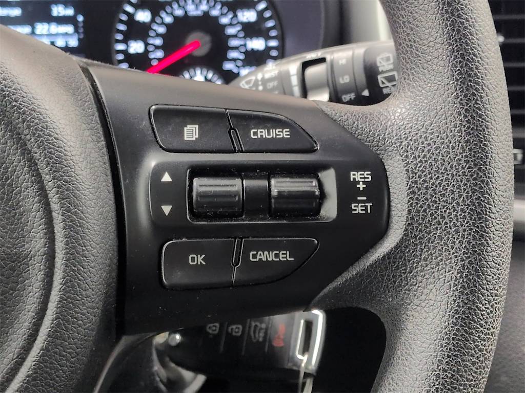 Thumbnail: 2016 Kia Sorento - 31