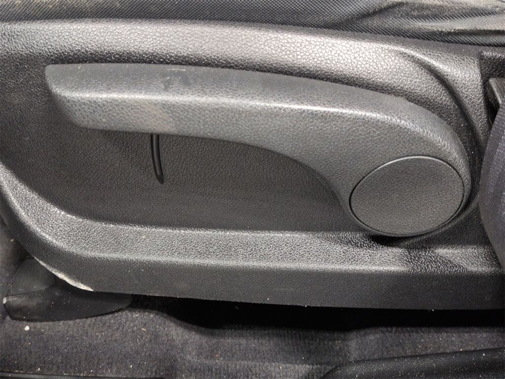 Thumbnail: 2016 Kia Sorento - 27